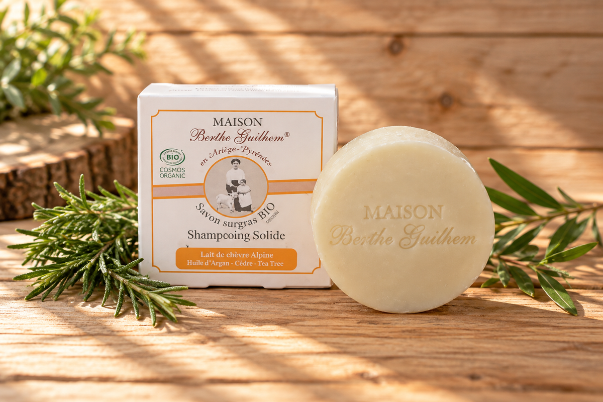 Shampoing solide bio au lait de chèvre antipelliculaire argan, cade & tea tree