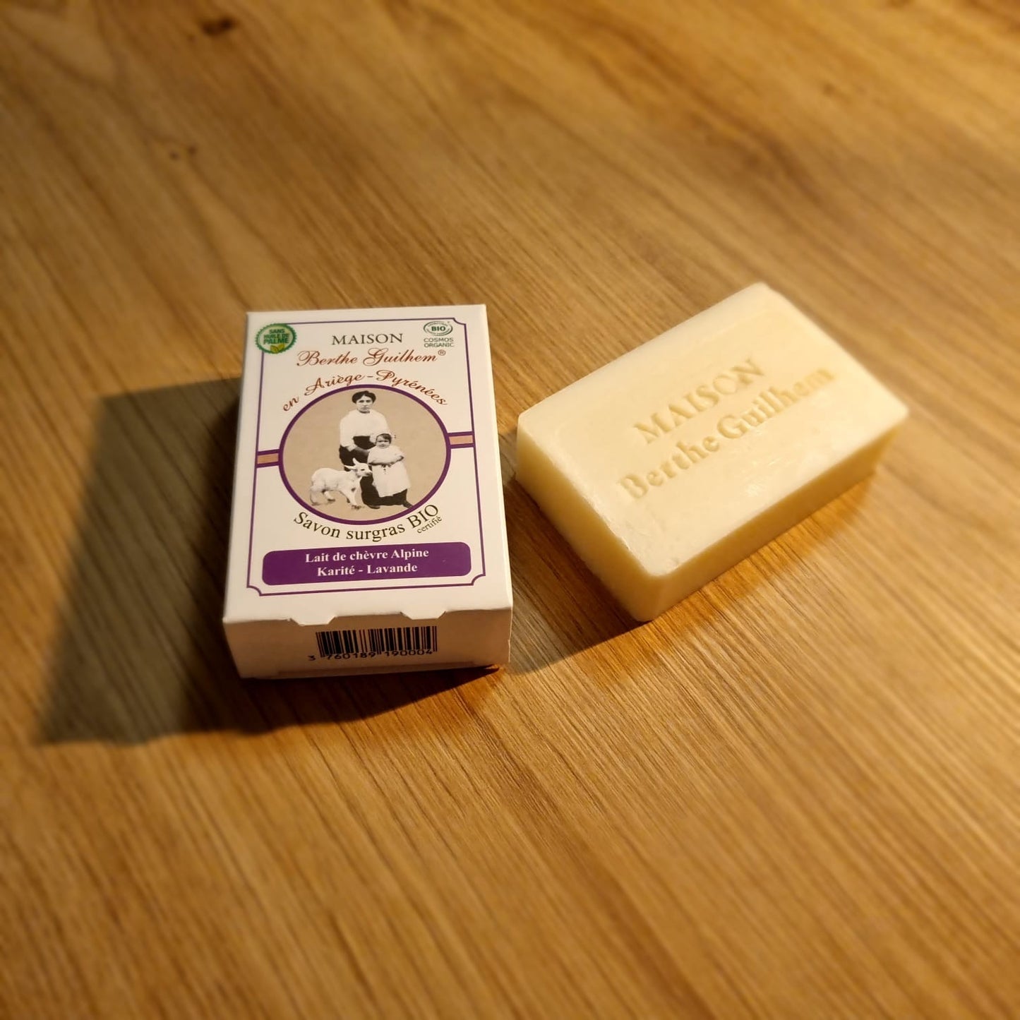 Savon au lait de chèvre - Parfum Lavande karité