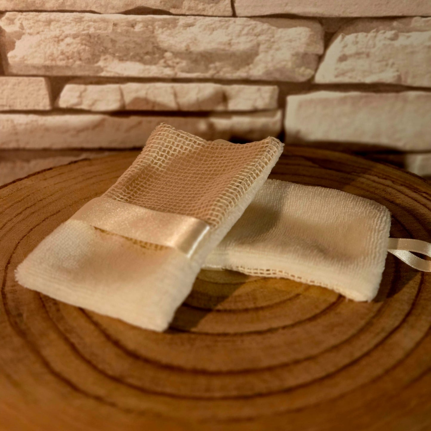 Gant sauve savon blanc beige